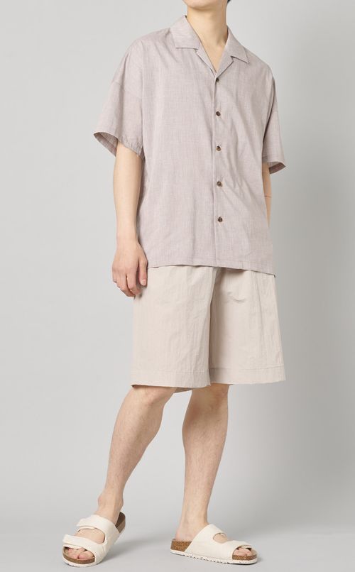 オープンカラーシャツ