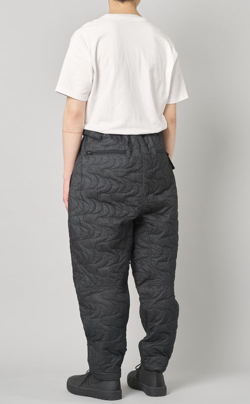 キルティングパンツ