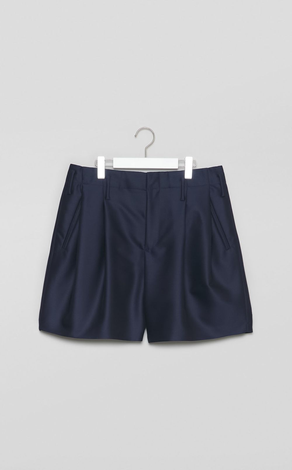 テーラードタックショートパンツ