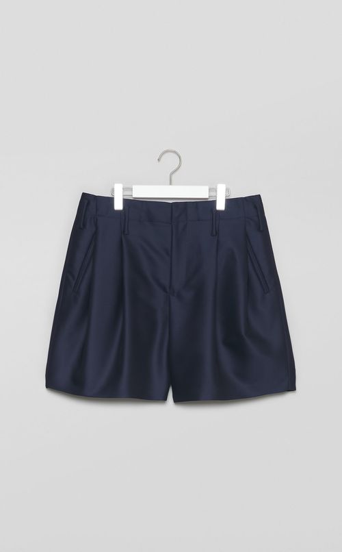テーラードタックショートパンツ