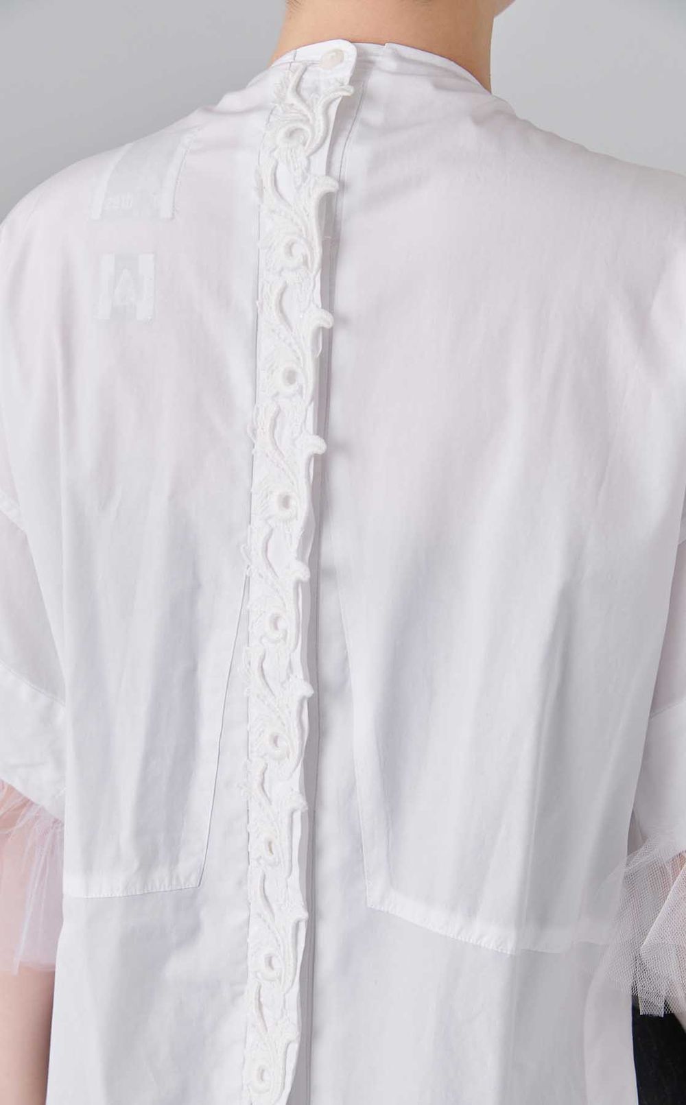 【roop】ギャザードッキングシャツ