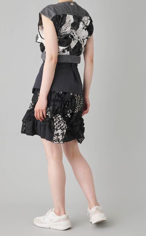 【roop】レイヤーパッチショートパンツ