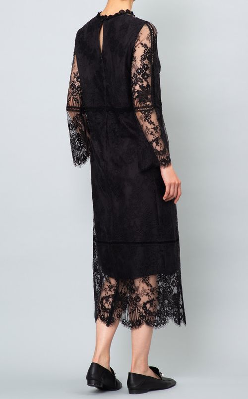 フラワーレースワンピース