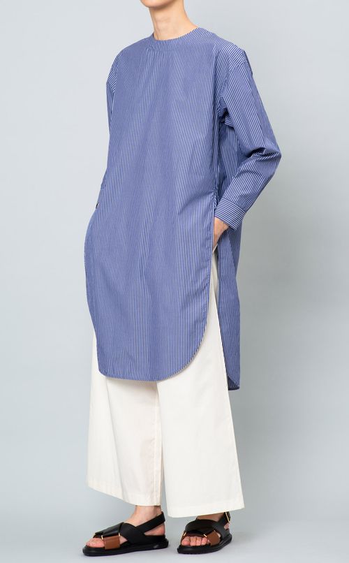 コットンハイスリットロングシャツ