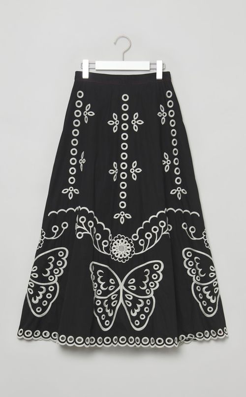 【reADdress】カット刺繍フレアスカート