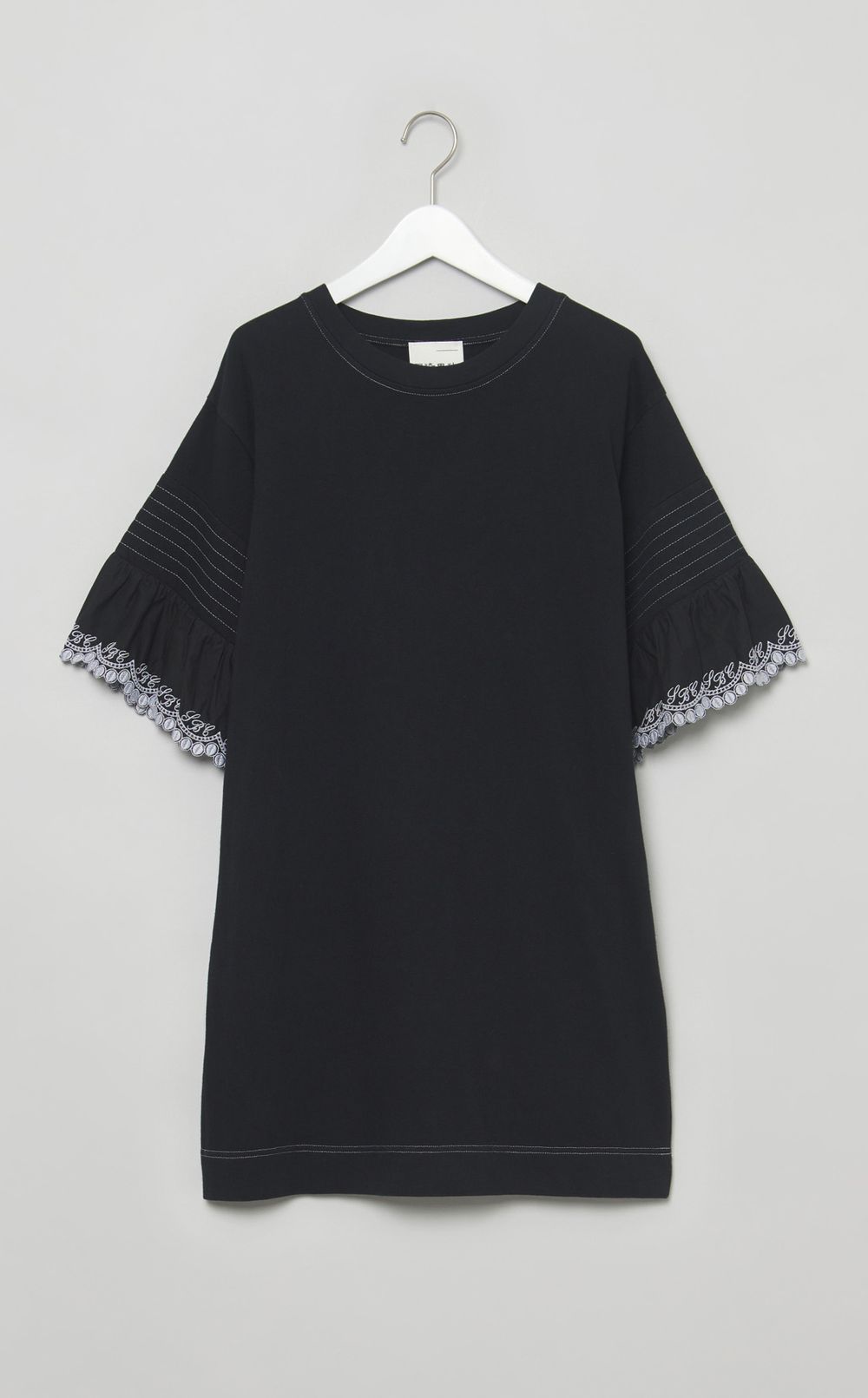 【reADdress】刺繍レースコットンワンピース