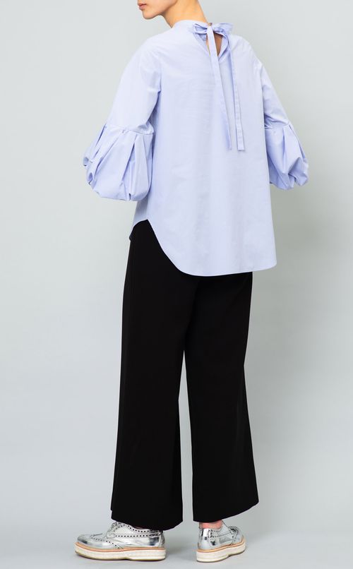 ボリュームスリーブプルオーバー