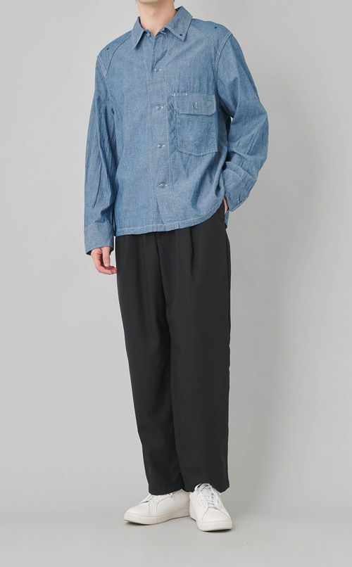 シャンブレーユーティリティシャツ