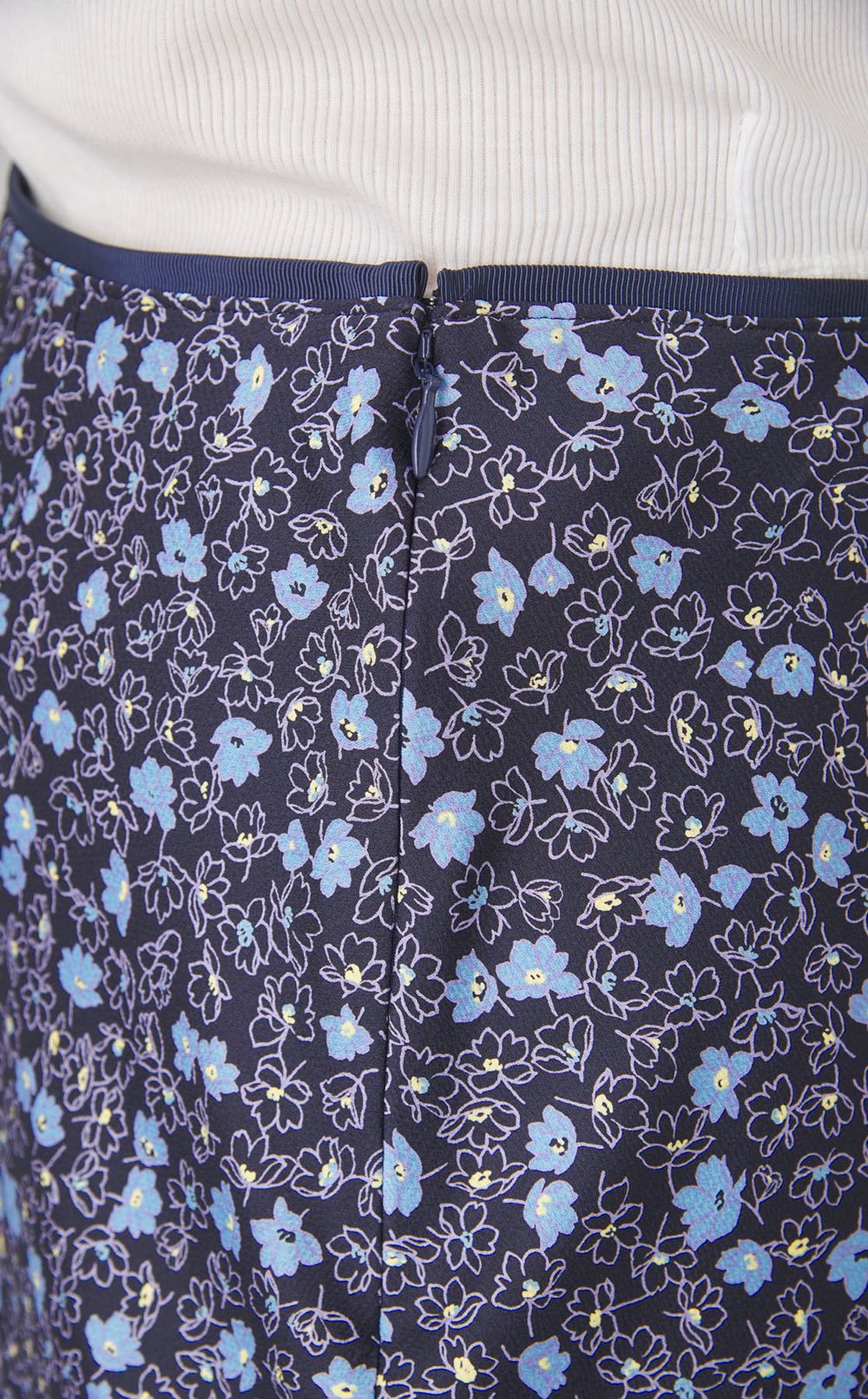 レジェフラワーマーメイドスカート