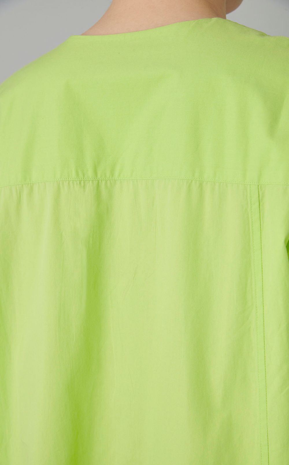 ツイストスリーブUネックワンピース