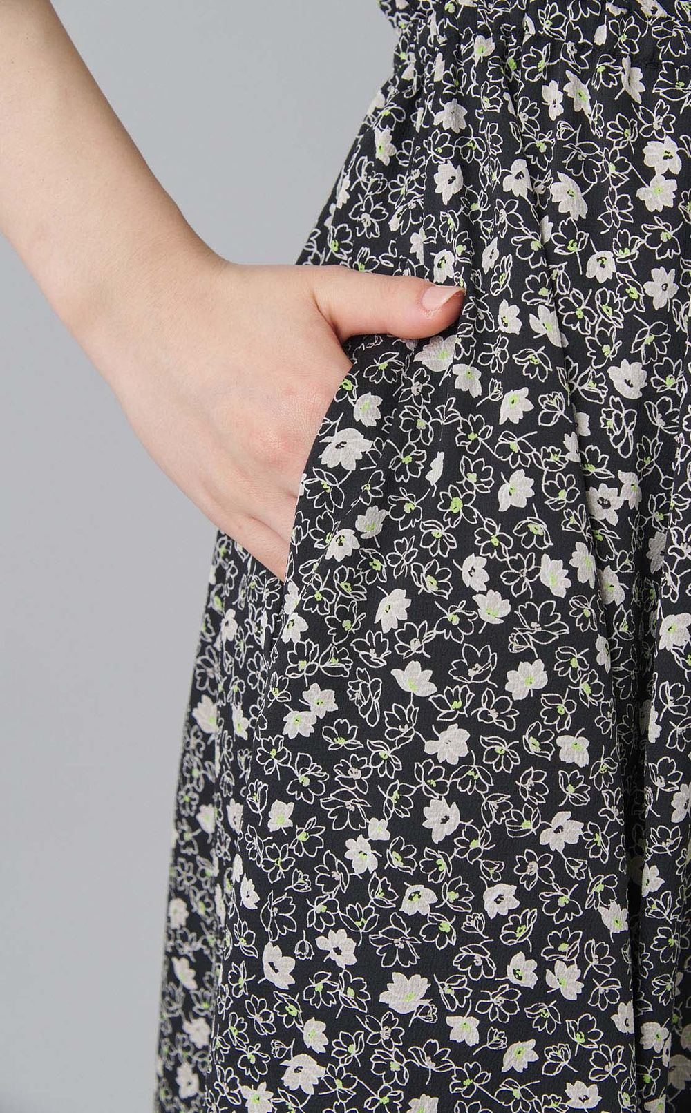 レジェフラワーギャザートップワンピース