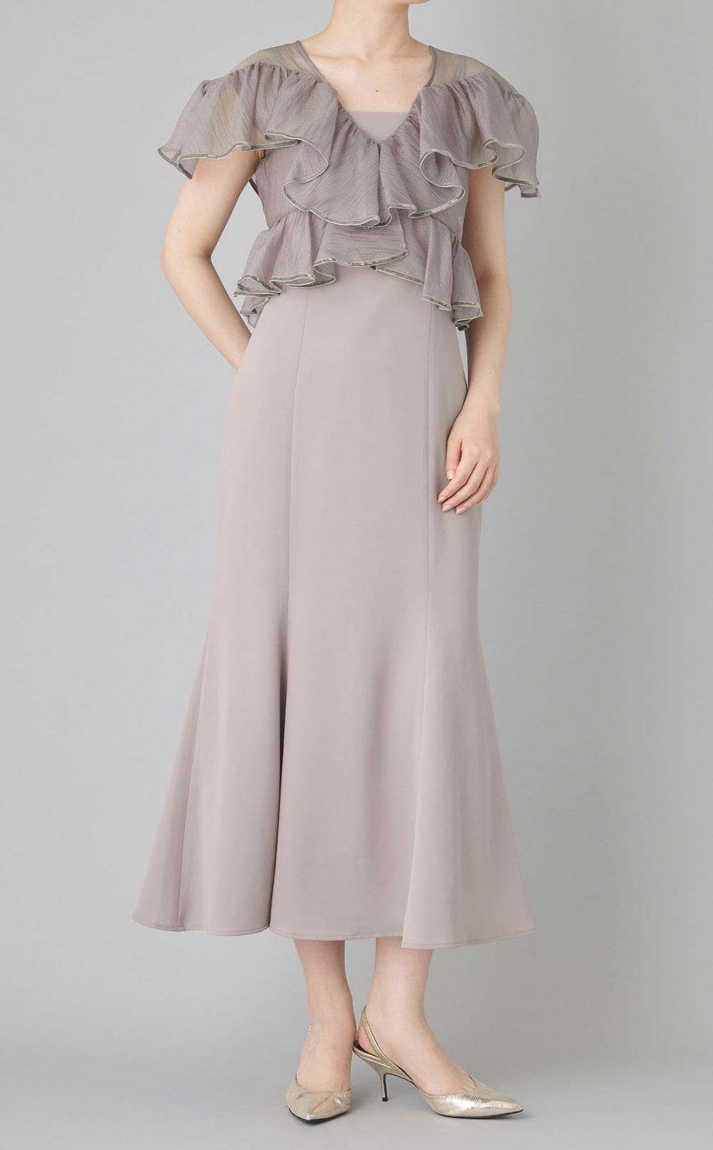 ラッフルボレロキャミソールワンピース