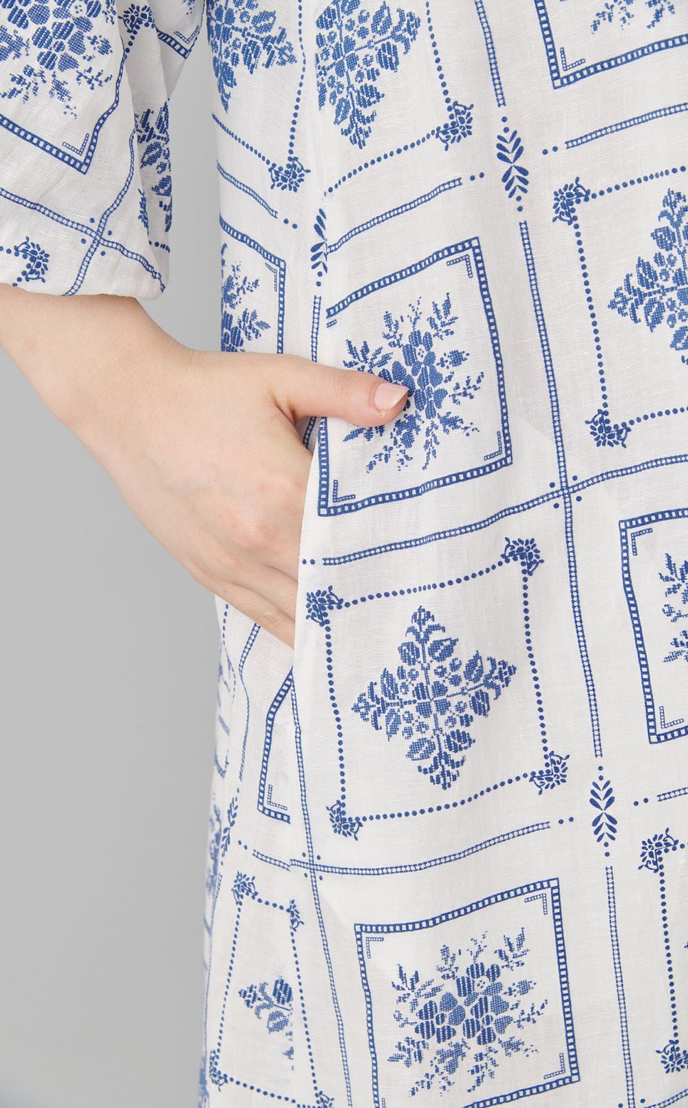 タイルプリントコットンリネワンピース