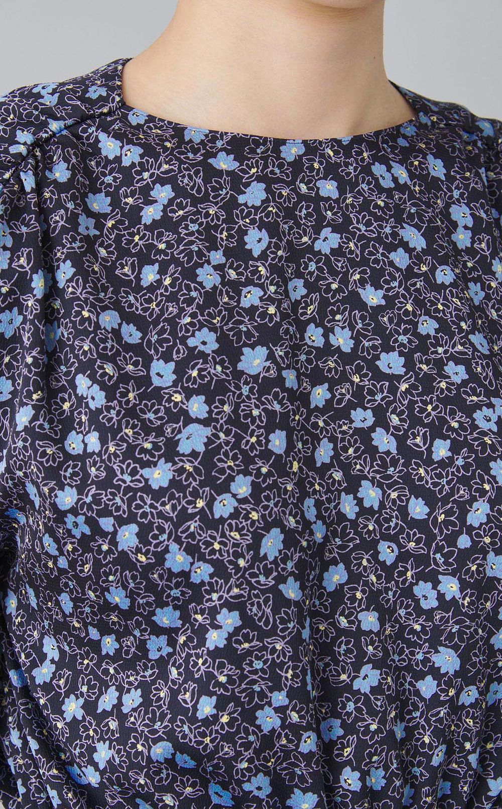 レジェフラワーギャザートップワンピース