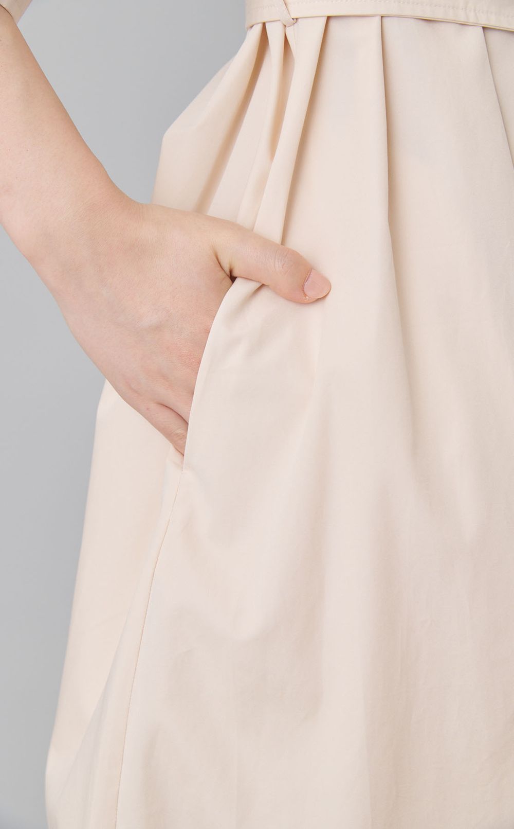 コットンギャザーベルテッドワンピース