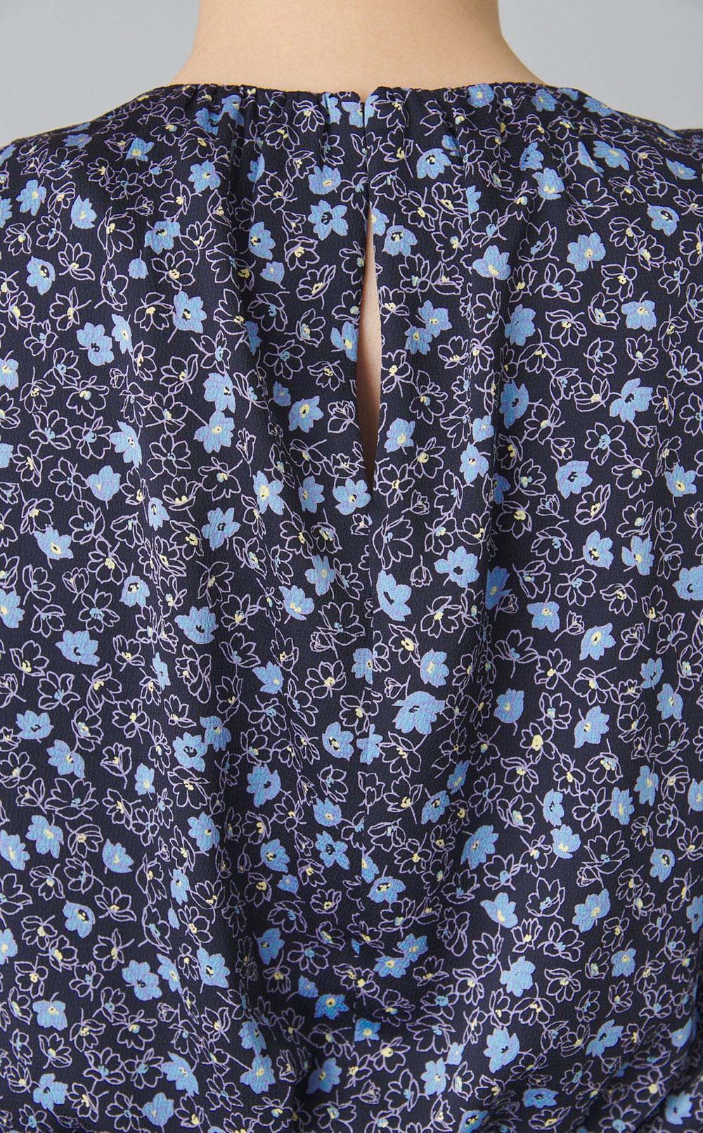 レジェフラワーギャザートップワンピース