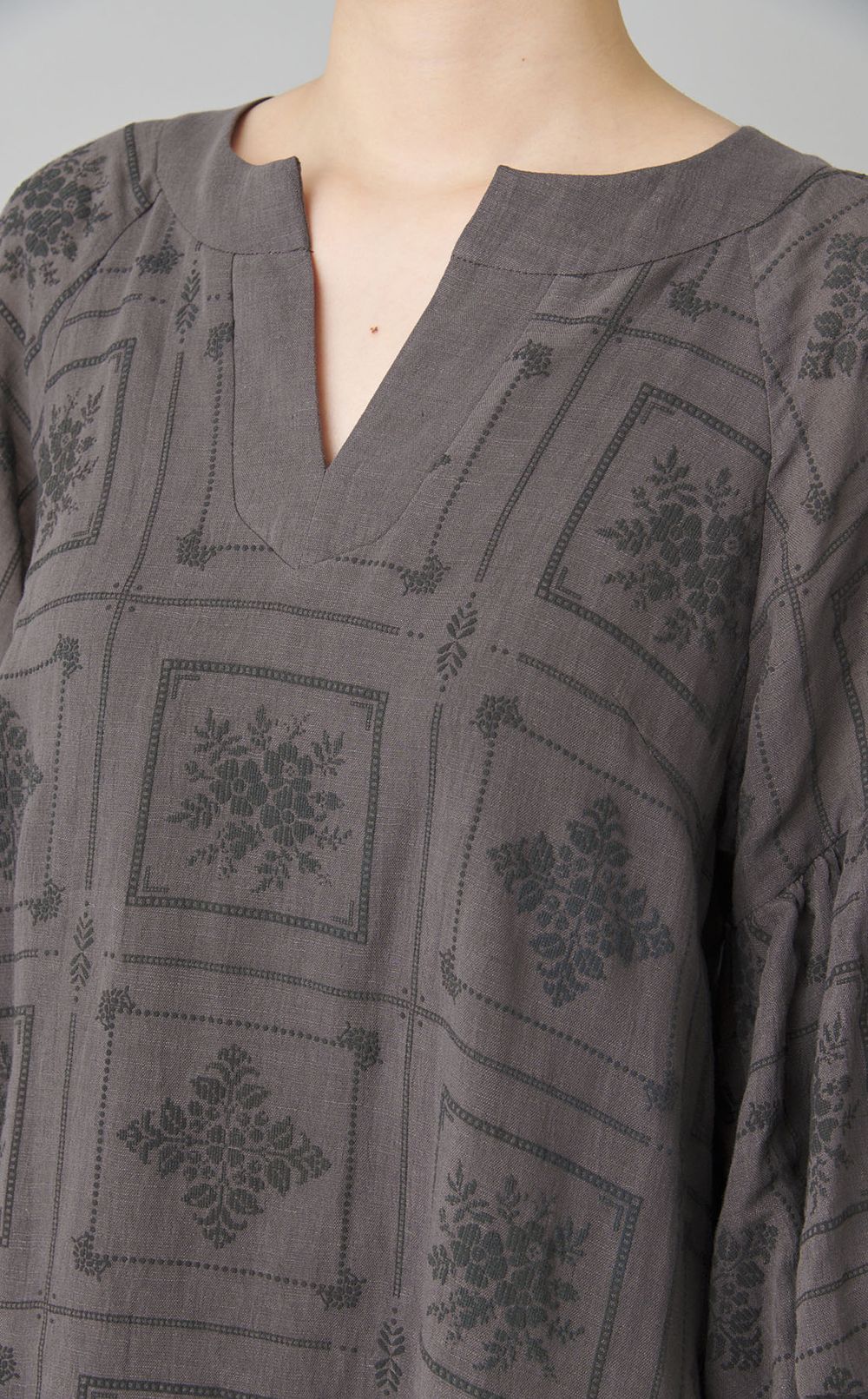 タイルプリントコットンリネワンピース