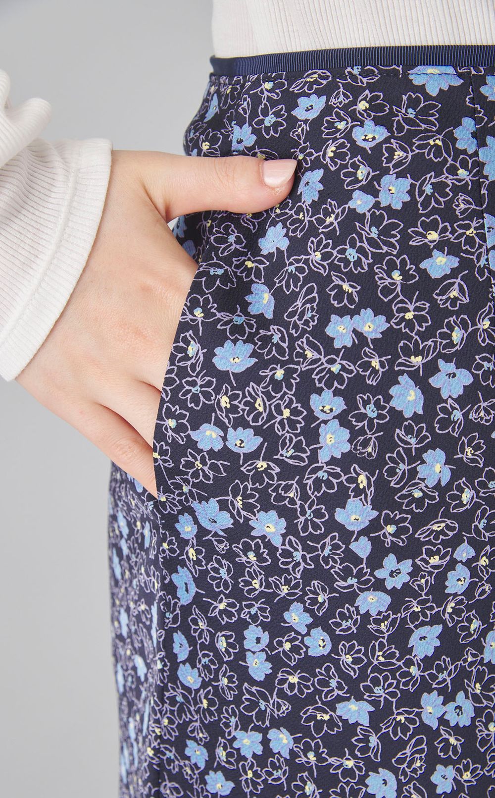 レジェフラワーマーメイドスカート