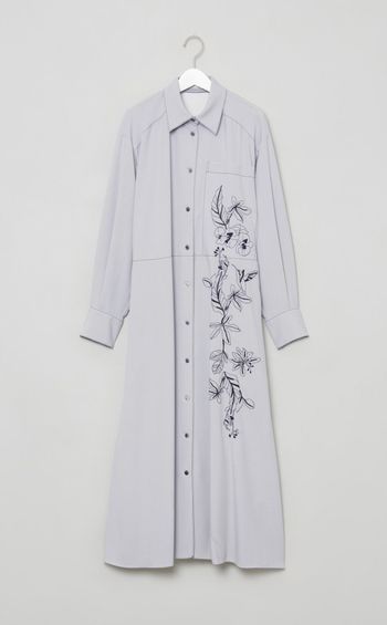 フラワー刺繍シャツワンピース