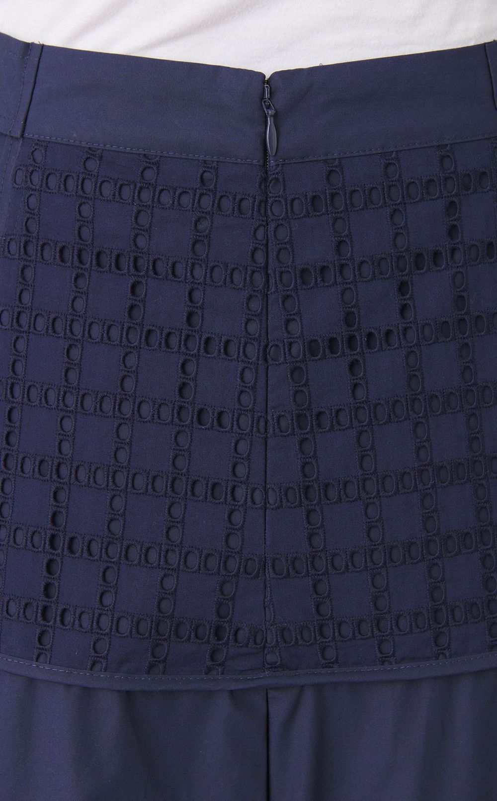 刺繍レースフレアスカート