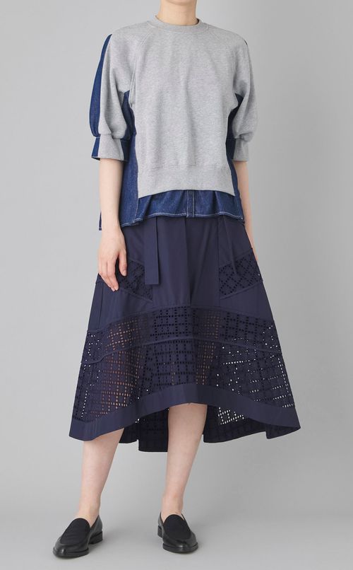 刺繍レースフレアスカート