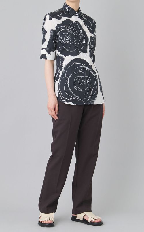 ローズプリントショートスリーブブラウス