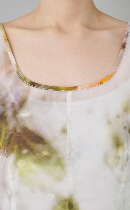 グラデーションプリントタンクトップ