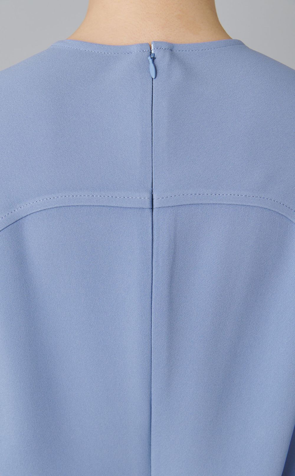 ドロップスリーブミディワンピース