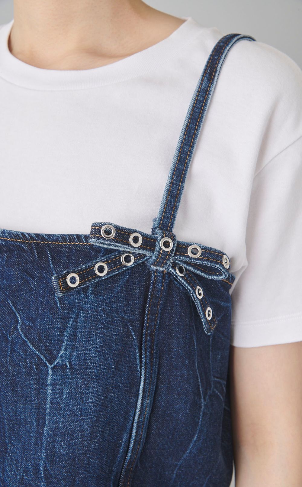 ハトメリボンデニムストラップトップ