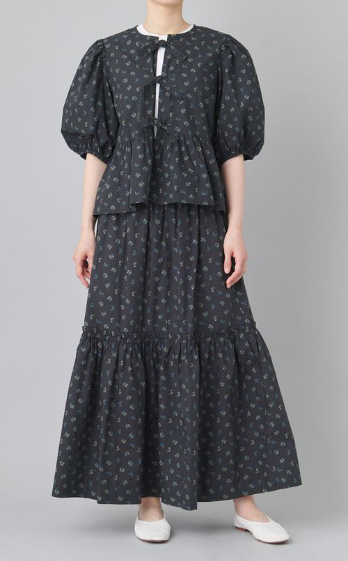 フラワープリントティアードスカート