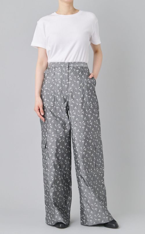 フラワージャガードカーゴパンツ