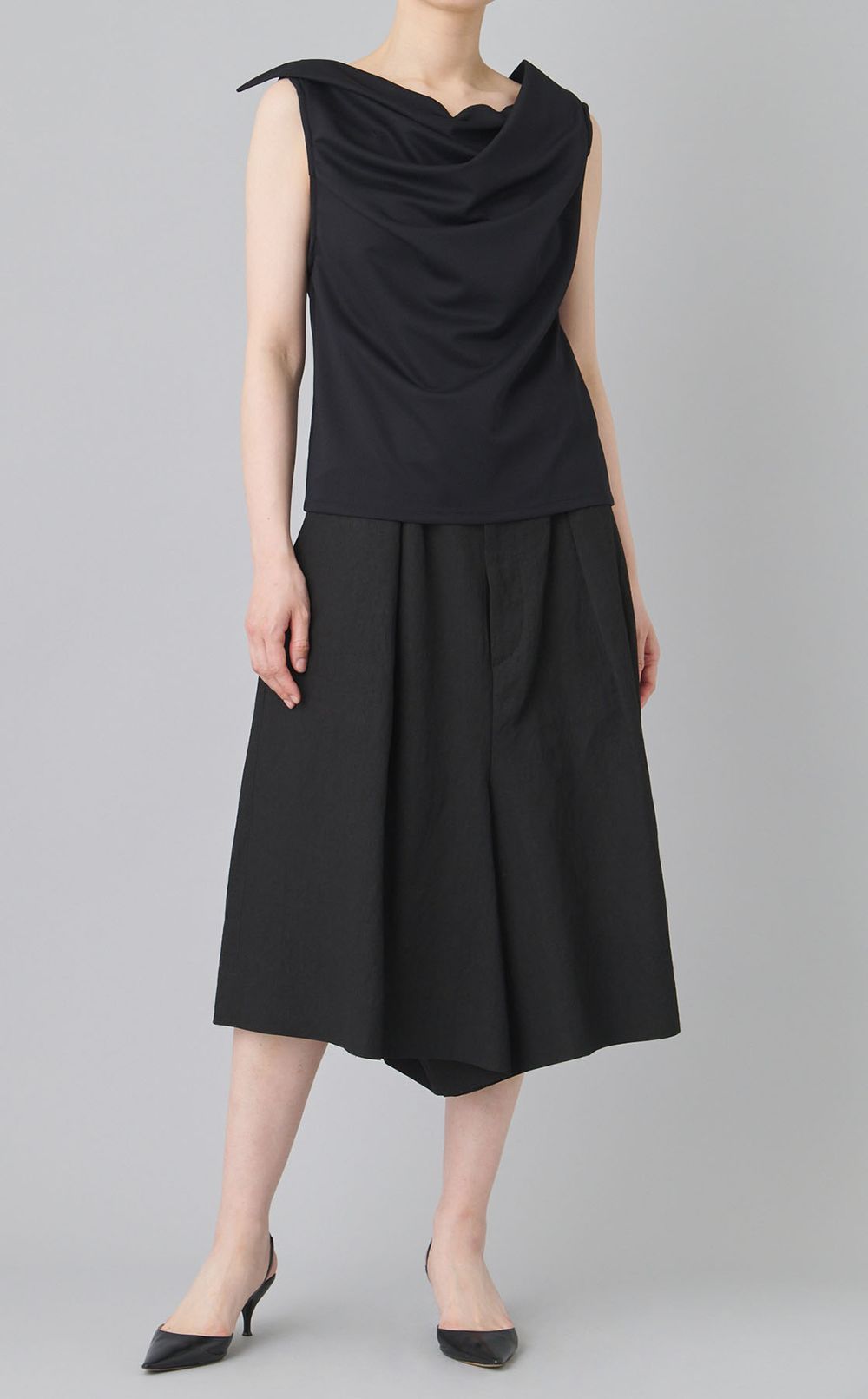 ノースリーブVジャージトップス