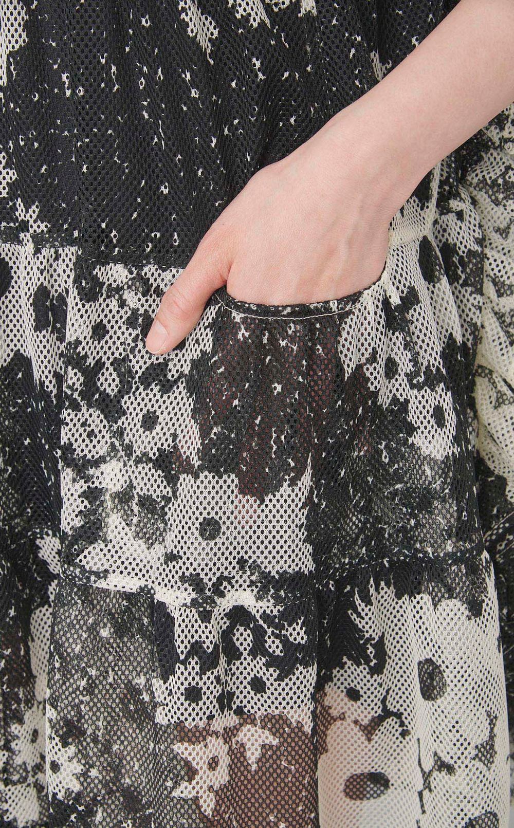 メッシュラッフルワンピース