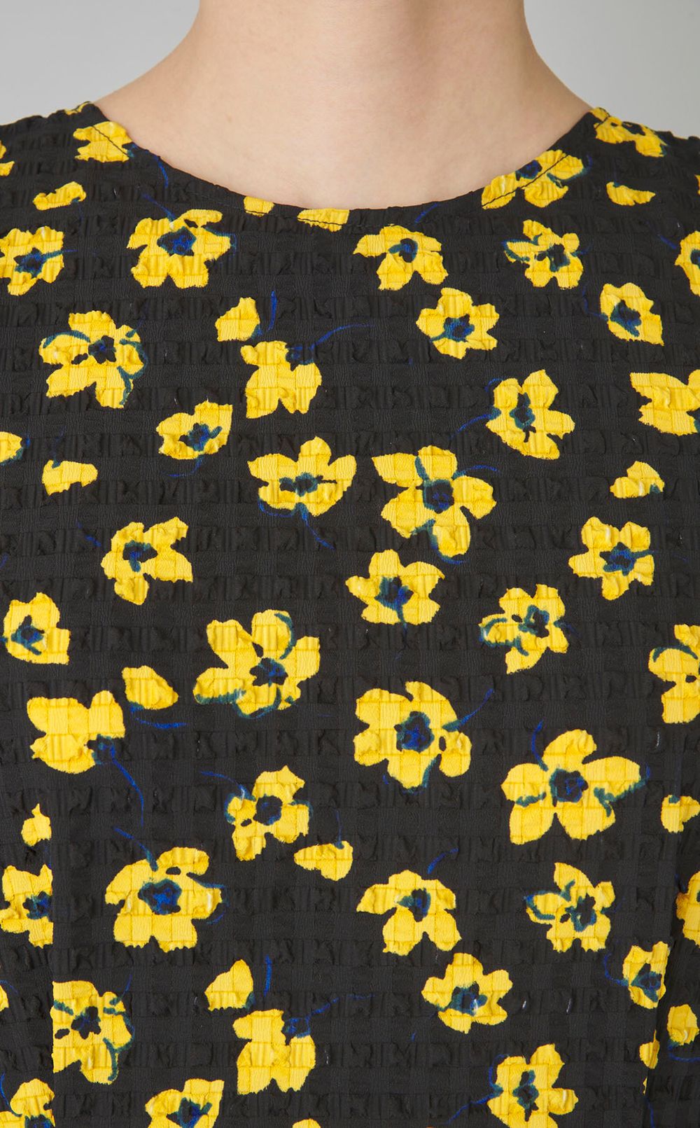 ポピーフラワーワンピース