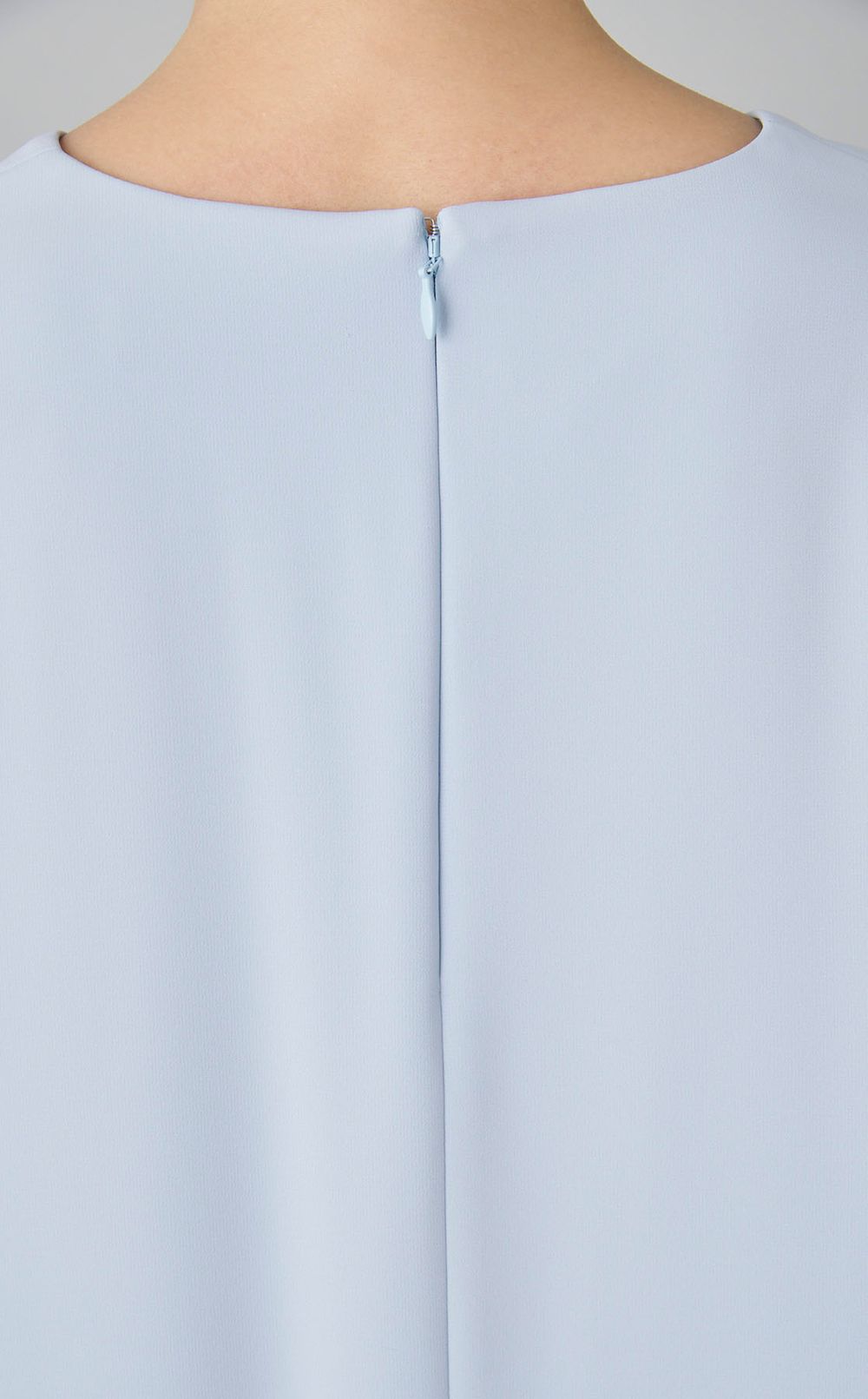 キーネックギャザーワンピース