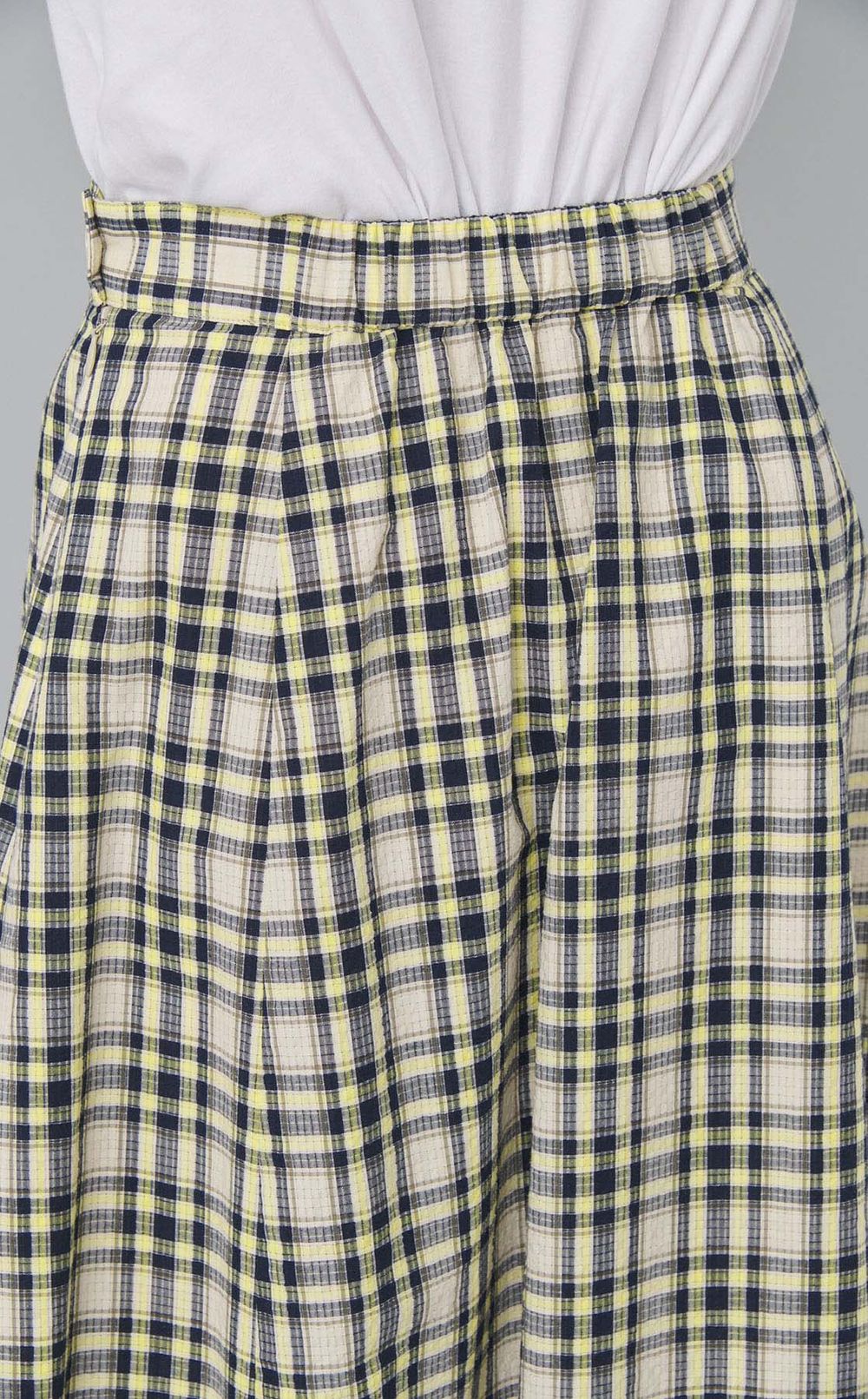 サッカーチェックルレアスカート