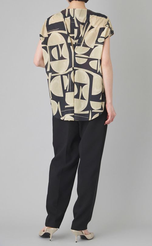 プリントキーネックブラウス