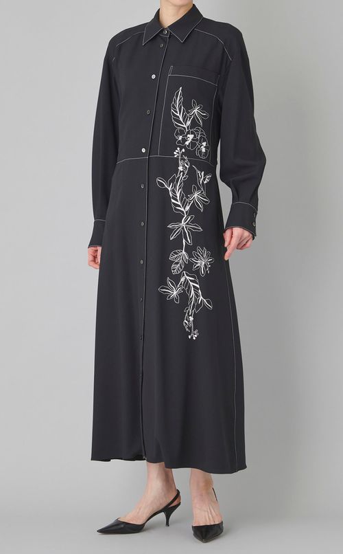 フラワー刺繍シャツワンピース