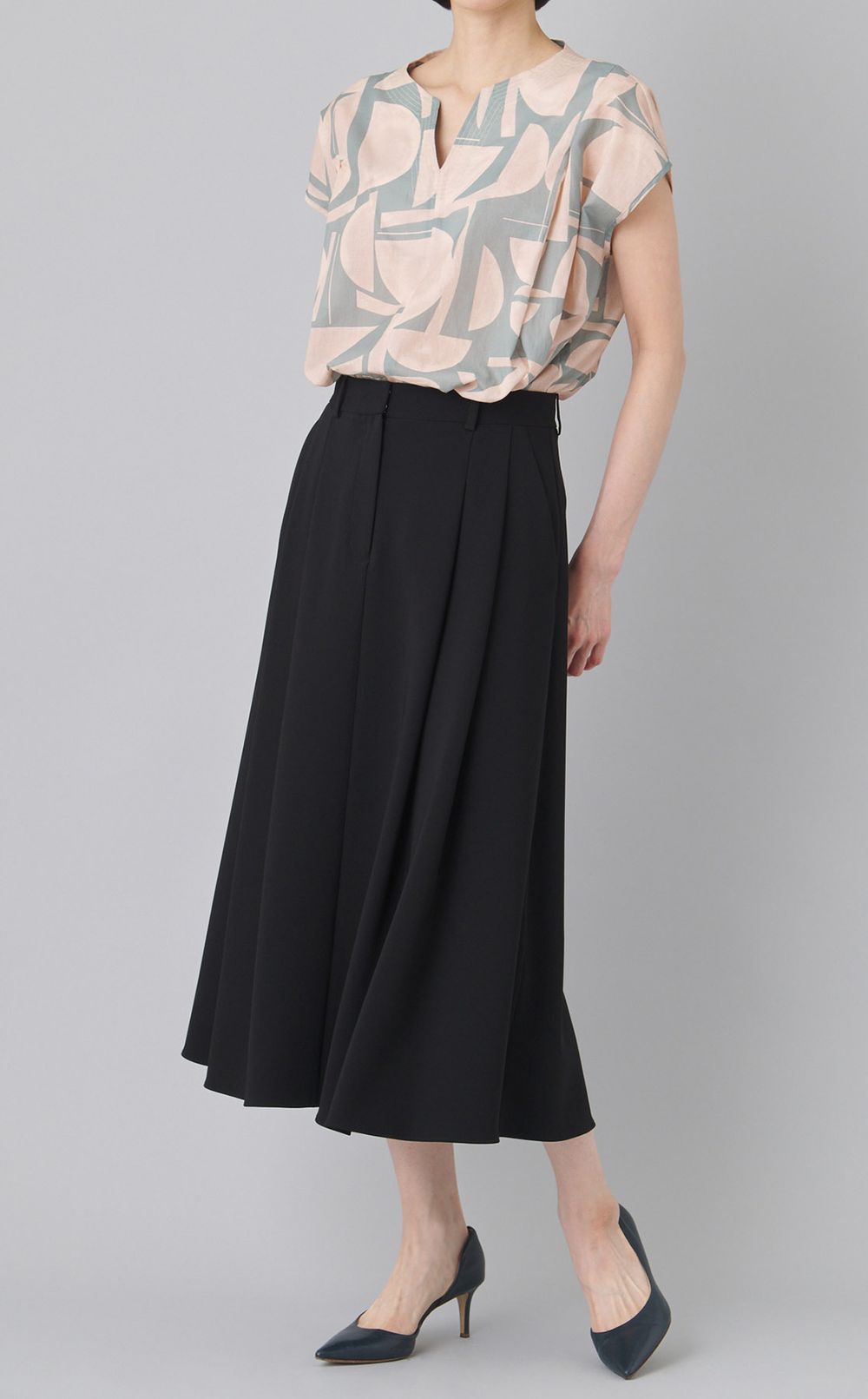 アドミラルクレープダブルプリーツスカート