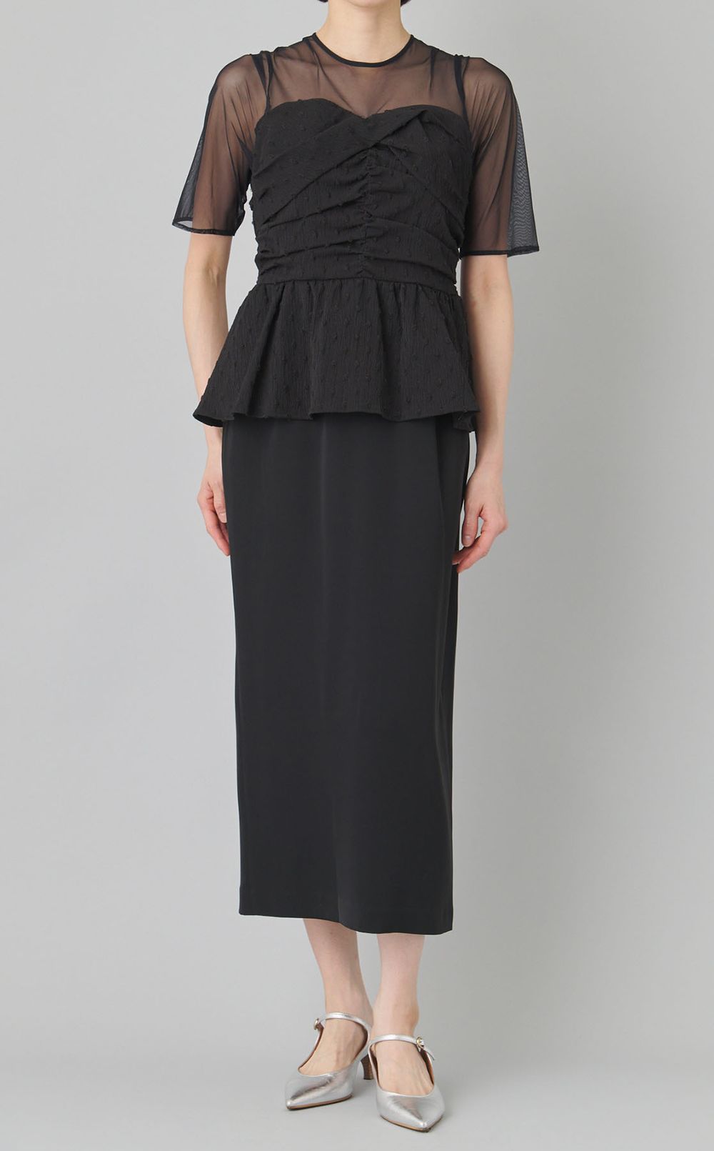 ドットジャガードドッキングドレス