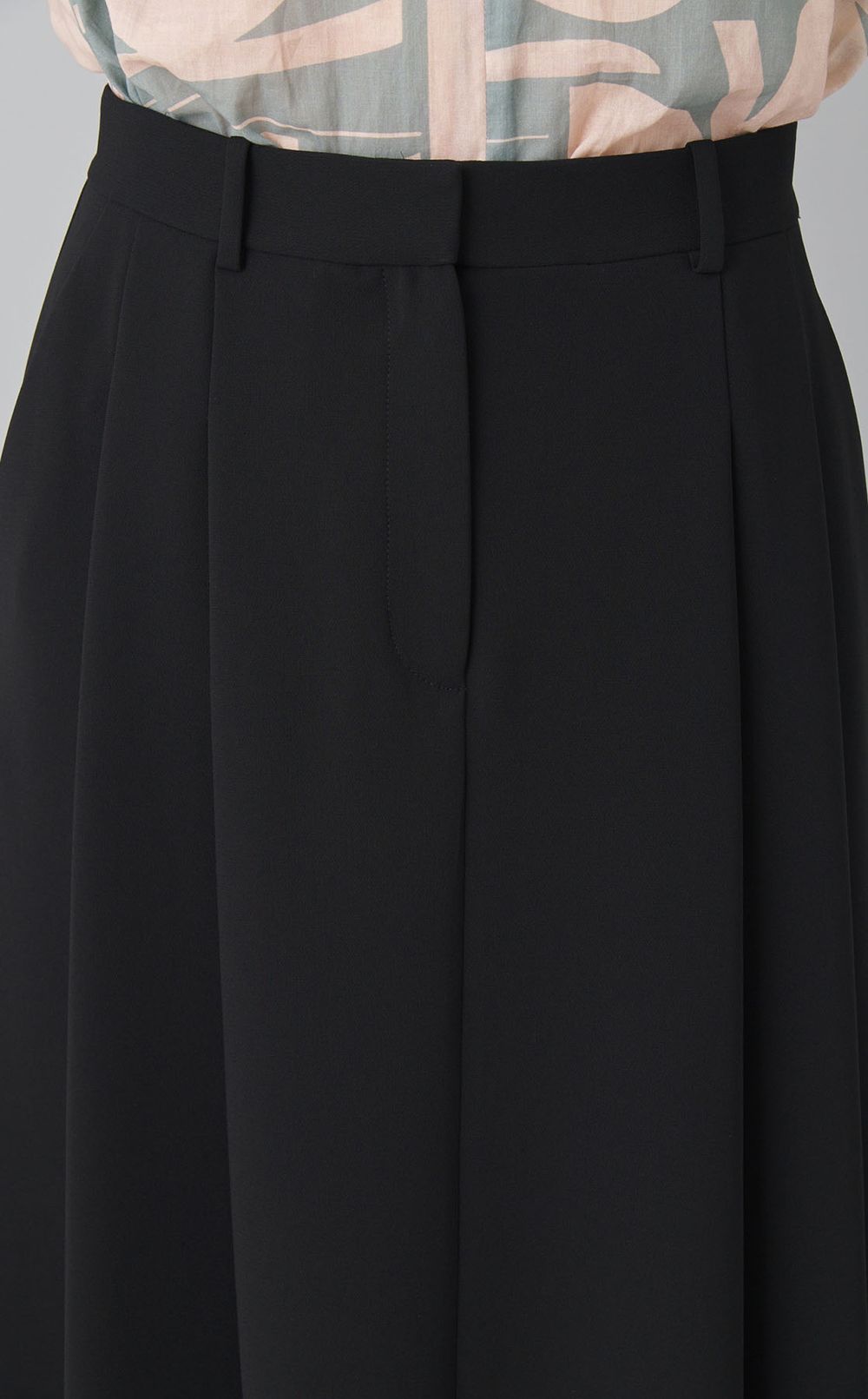 アドミラルクレープダブルプリーツスカート