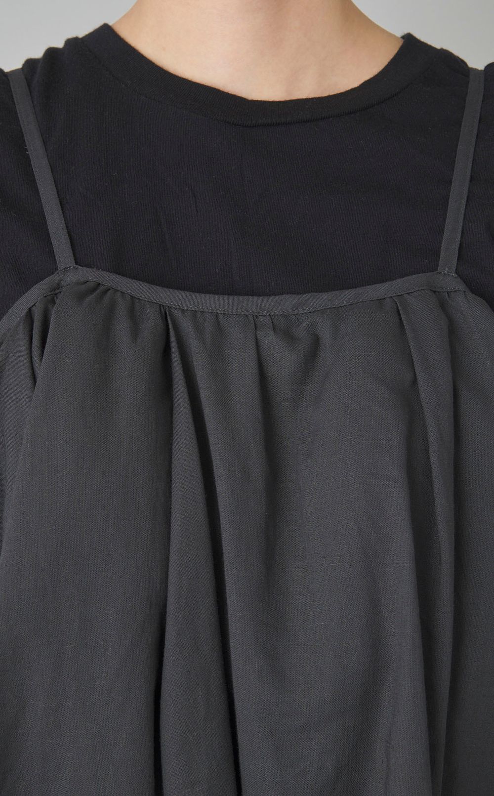 ラッフルキャミソールワンピース