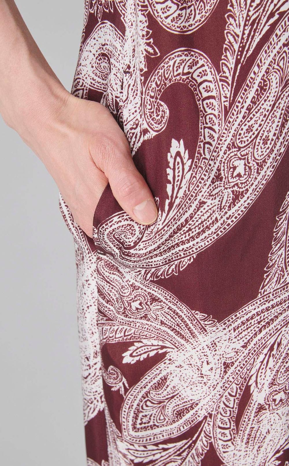 ペイズリープリントオールインワン