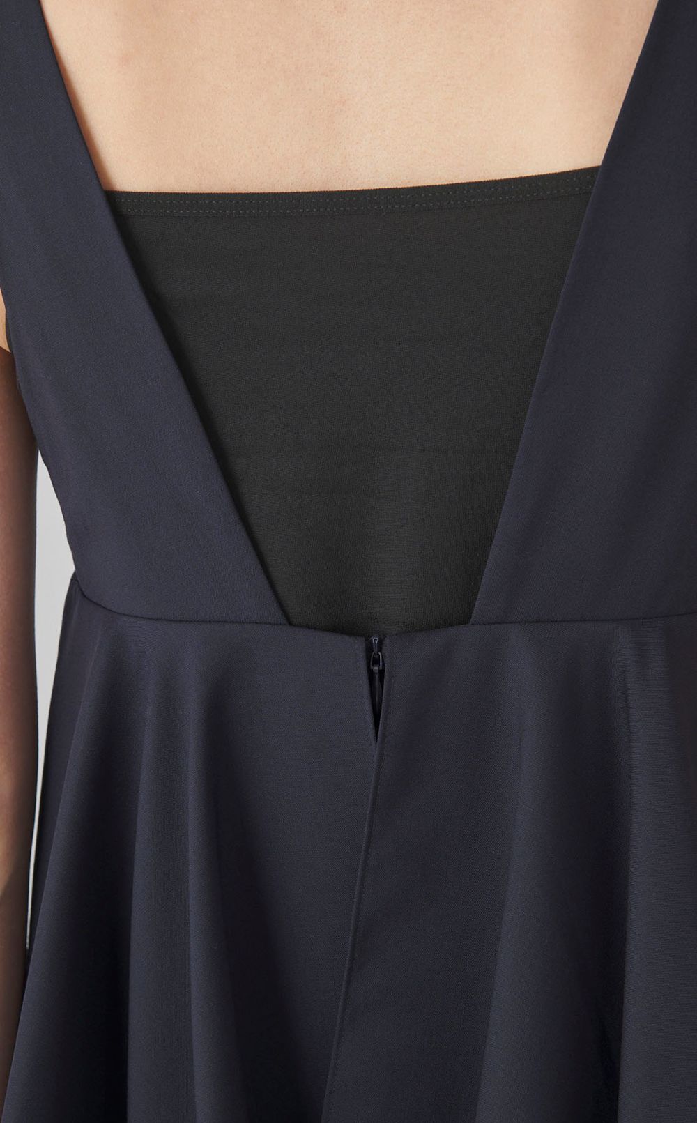 ペプラムフレアIラインワンピース