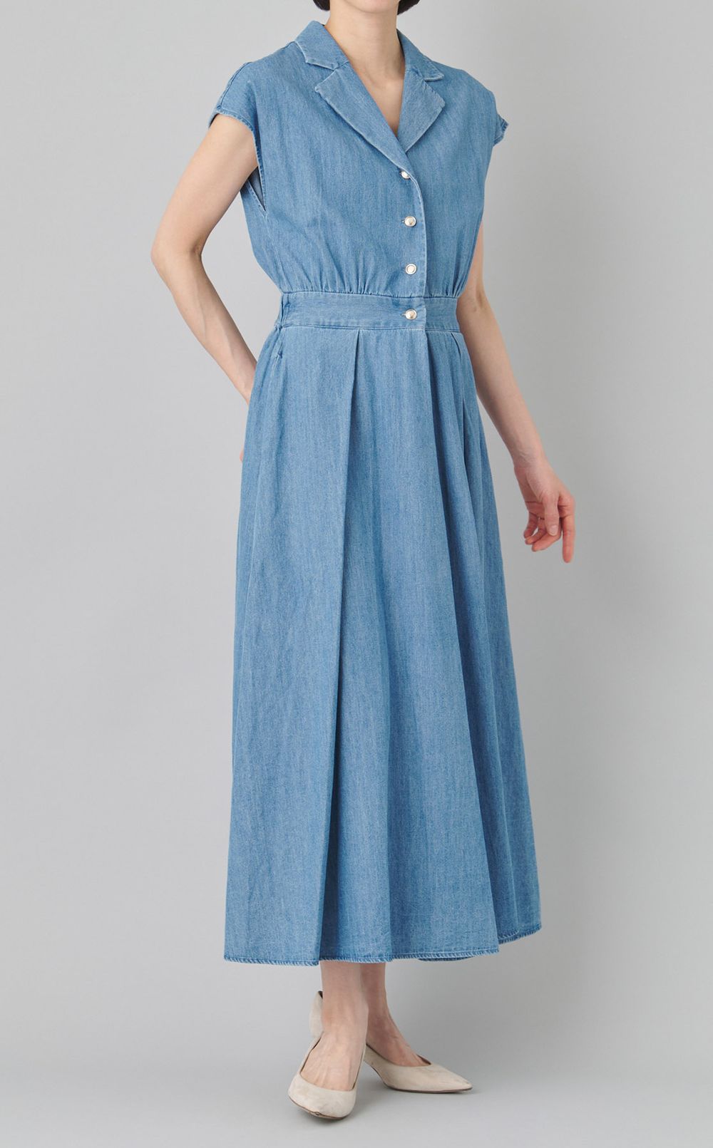 ライトデニムギャザーワンピース