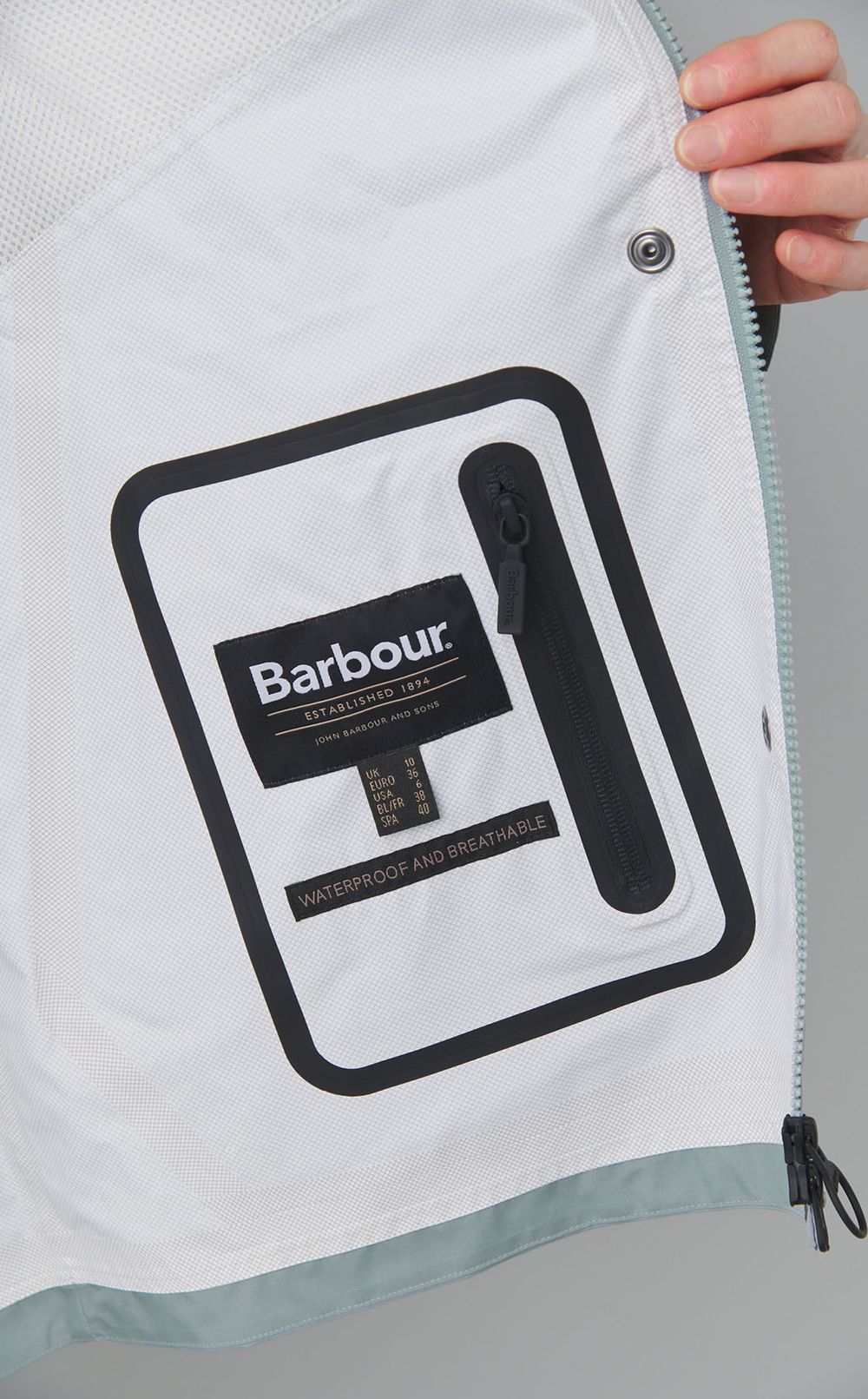 naomiウォータープルーフブルゾン