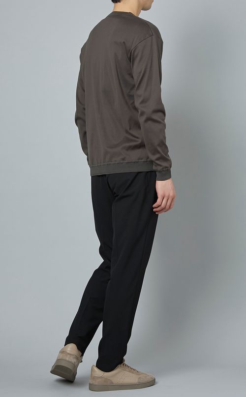 Vネックカーディガン