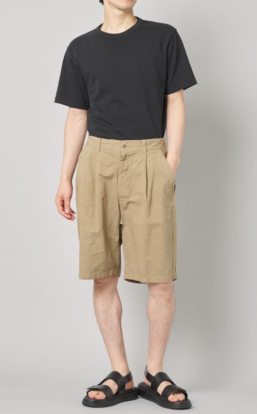 ワンタックワイドショートパンツ