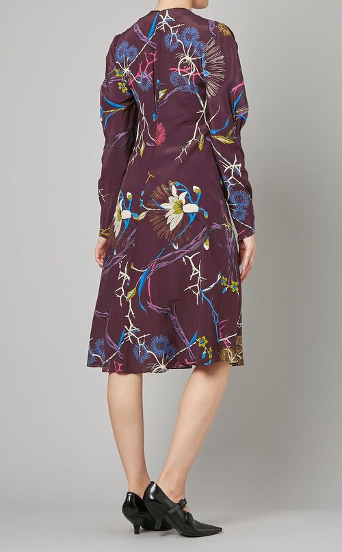 フラワープリントフロントジップワンピース