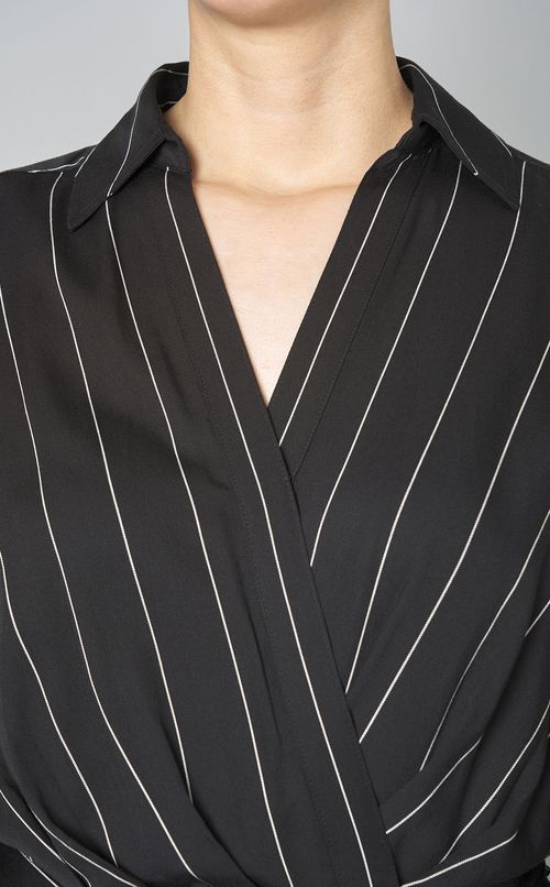 ストライプラップワンピース